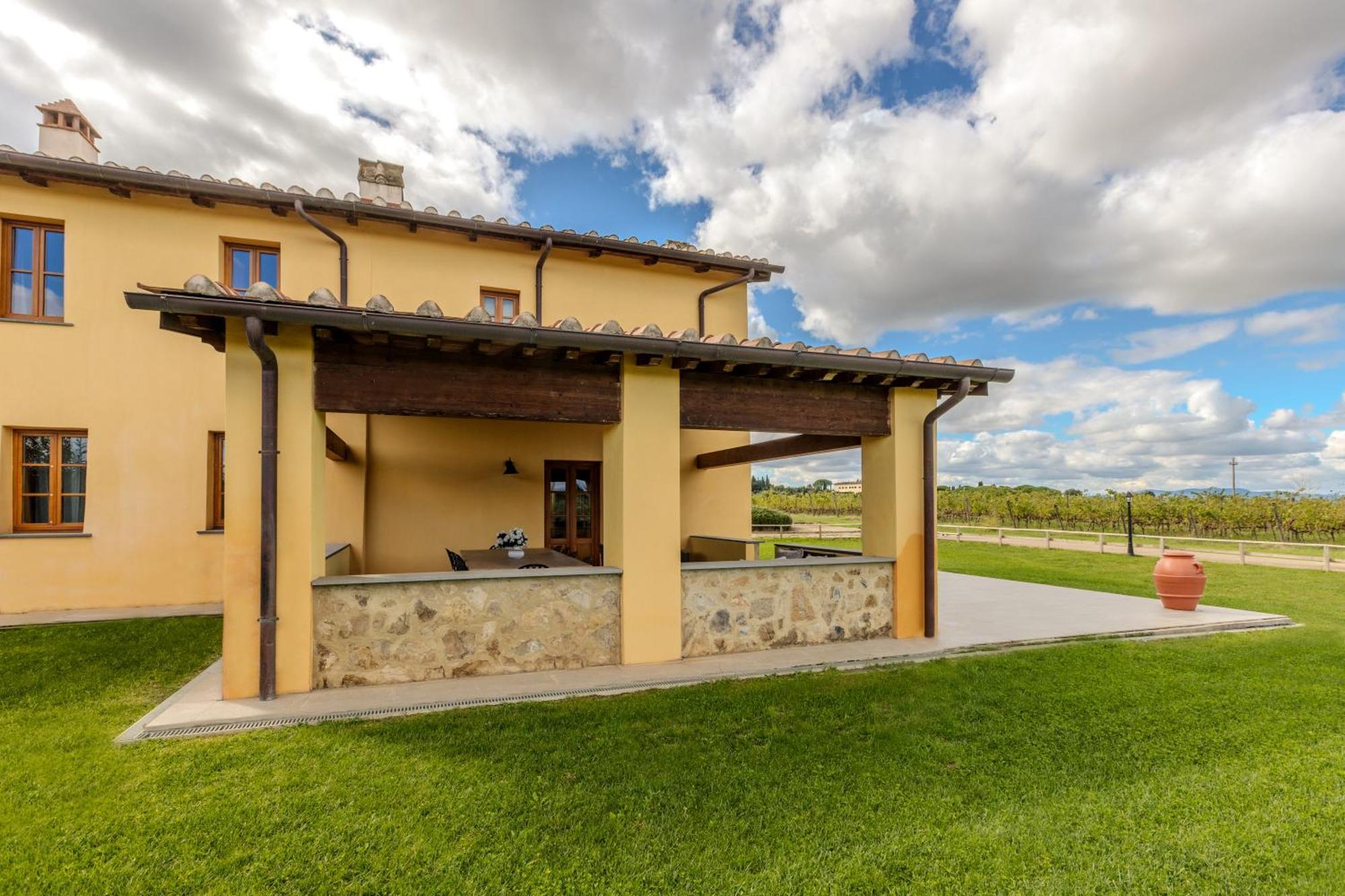 פירנצה Villa Tolomei Hotel & Resort מראה חיצוני תמונה The winery